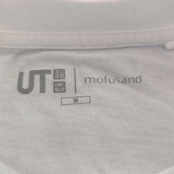 Uniqlo 3 Pack Short Sleeve T-shirt. Size M. - Picture 5 of 5